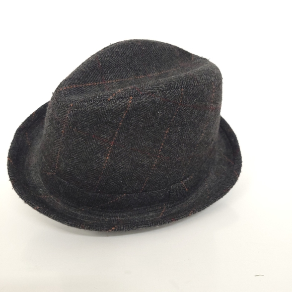 Fedora Impermeable by Weatherproof Grey Plaid pattern Size M/L Hat - Picture 2 of 9